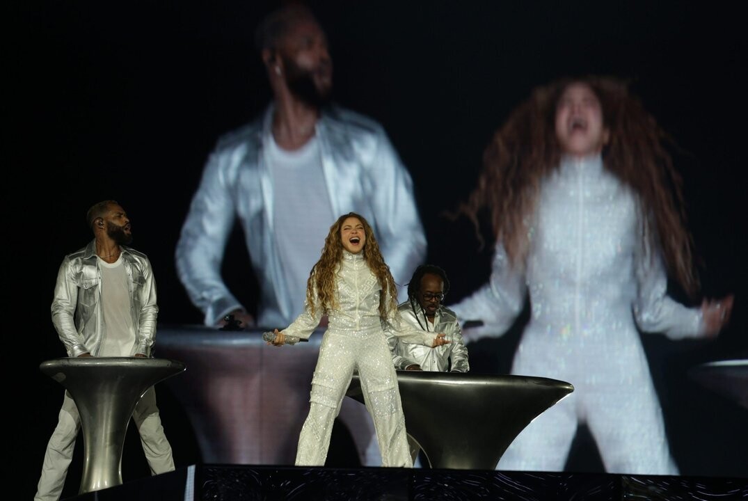 Thousands of Fans Say Goodbye to Shakira at Farewell Concert in Buenos Aires