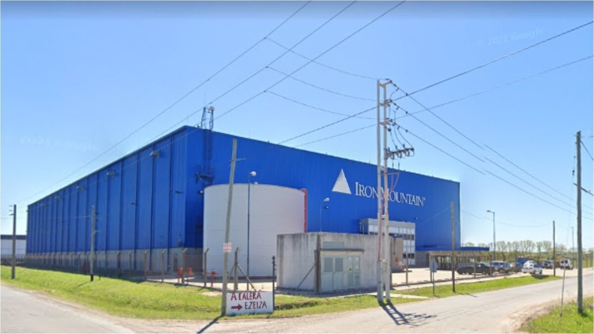 Взрыв на промышленном предприятии в Эсейсе