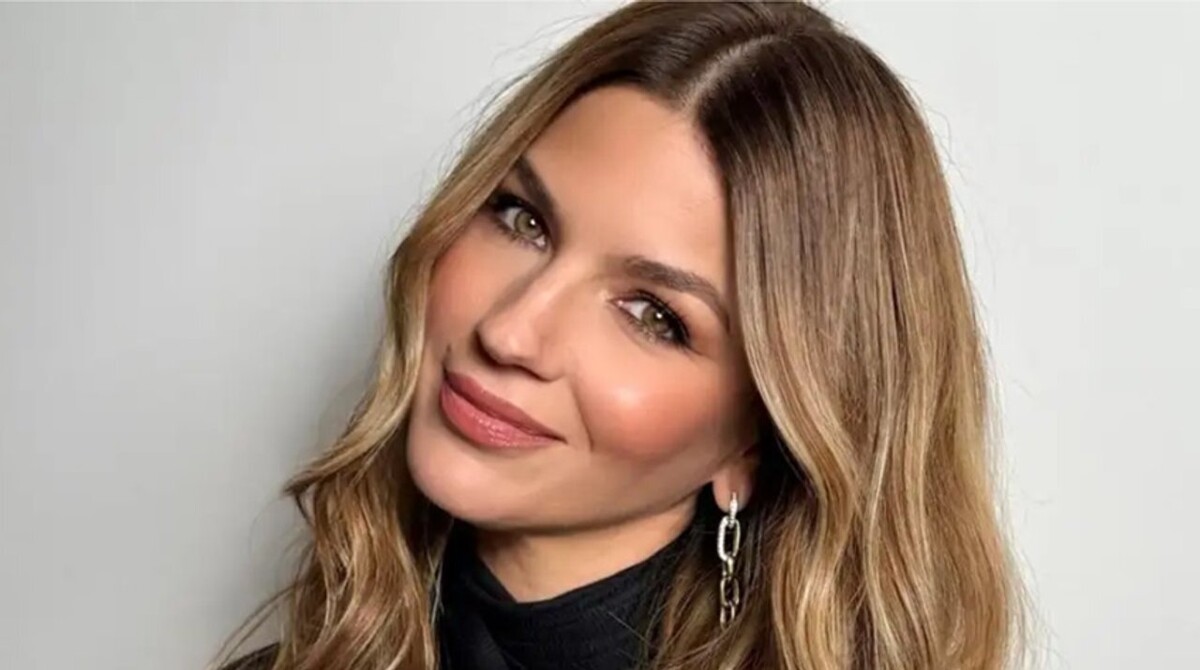 Escrache a la actriz Marcela Kloosterboer por abandonar a sus gatas