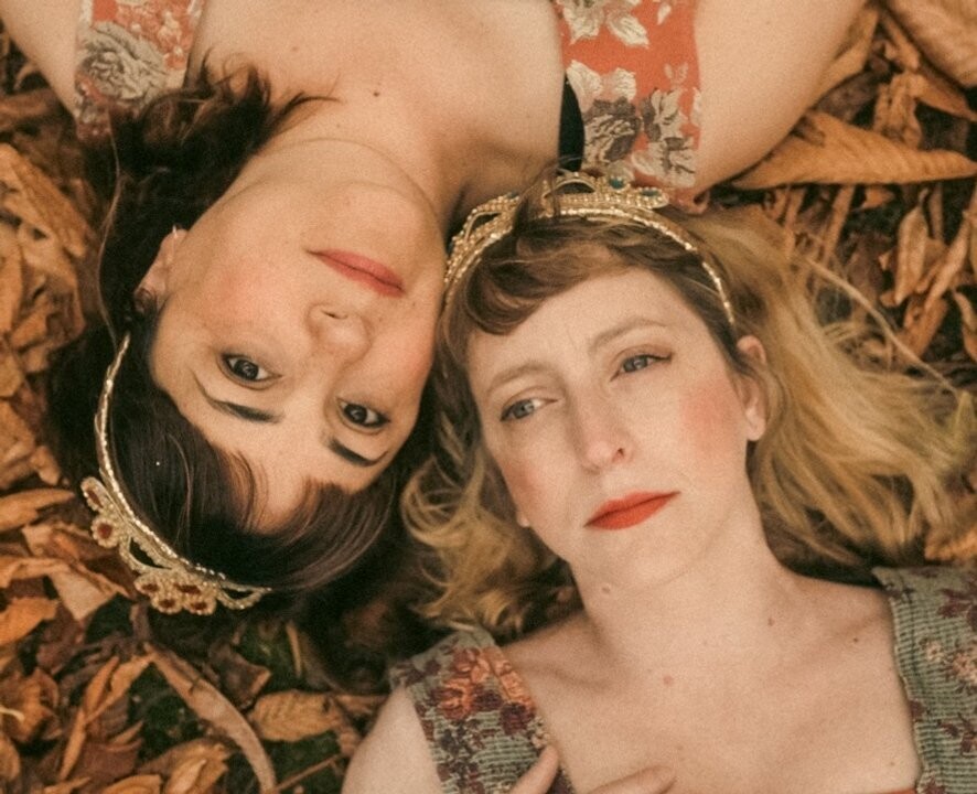 Новые театральные постановки 'Las Reinas' и 'Paraguay' Луции Масьель, Паулы Гриншпан и Миге Каневари в Буэнос-Айресе