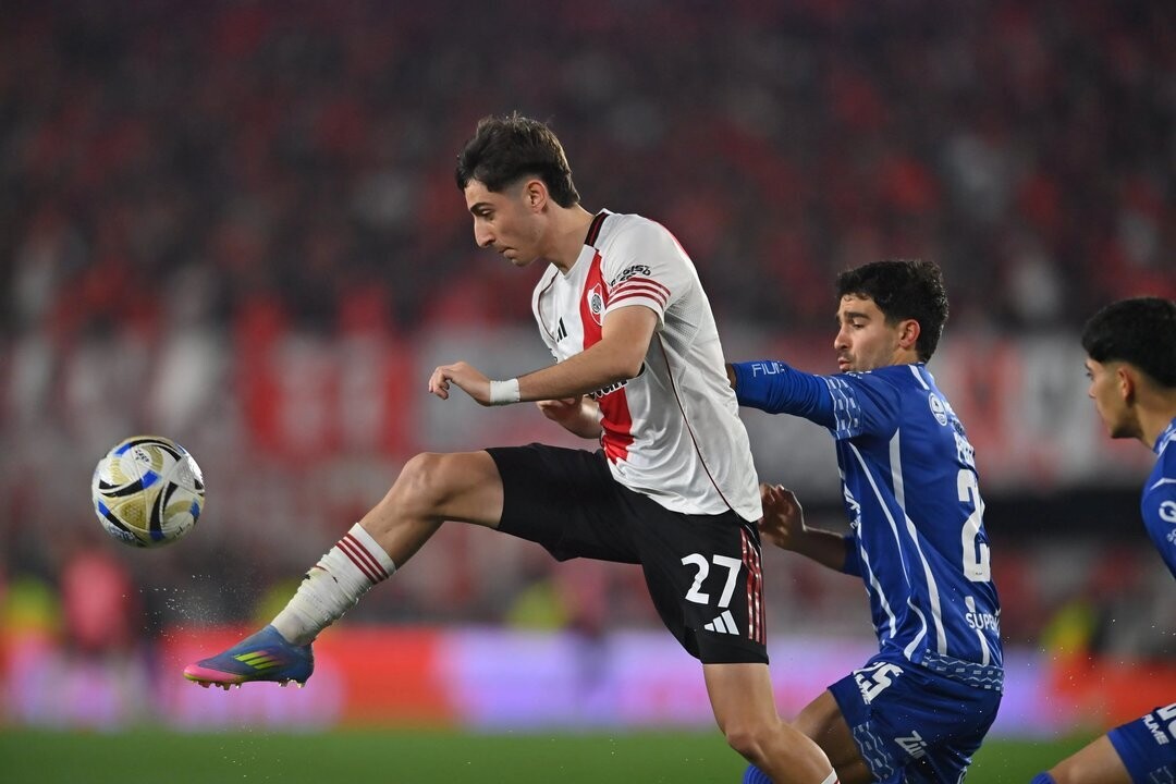 River loans Juan Dadín to Independiente Rivadavia