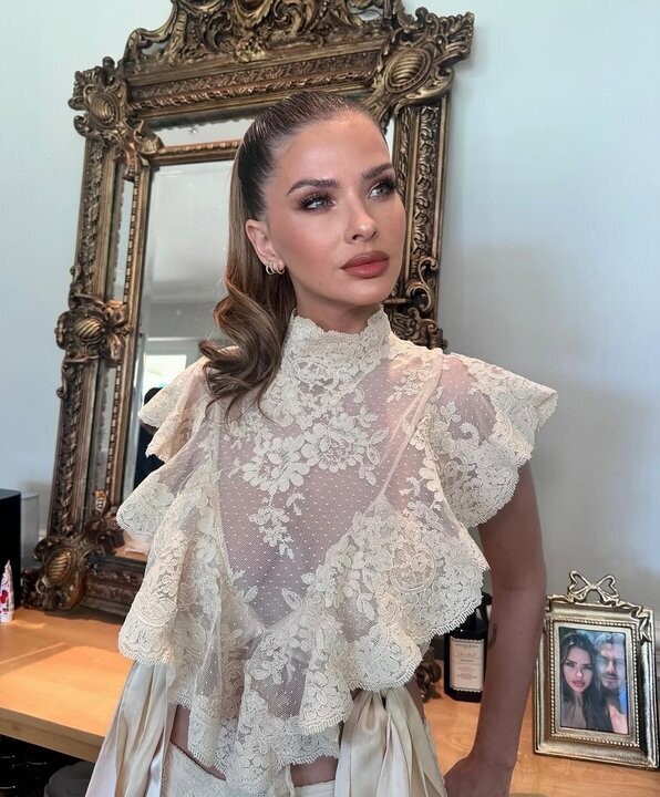 Интервью с Евгенией Суарес перенесено из-за ее партнера