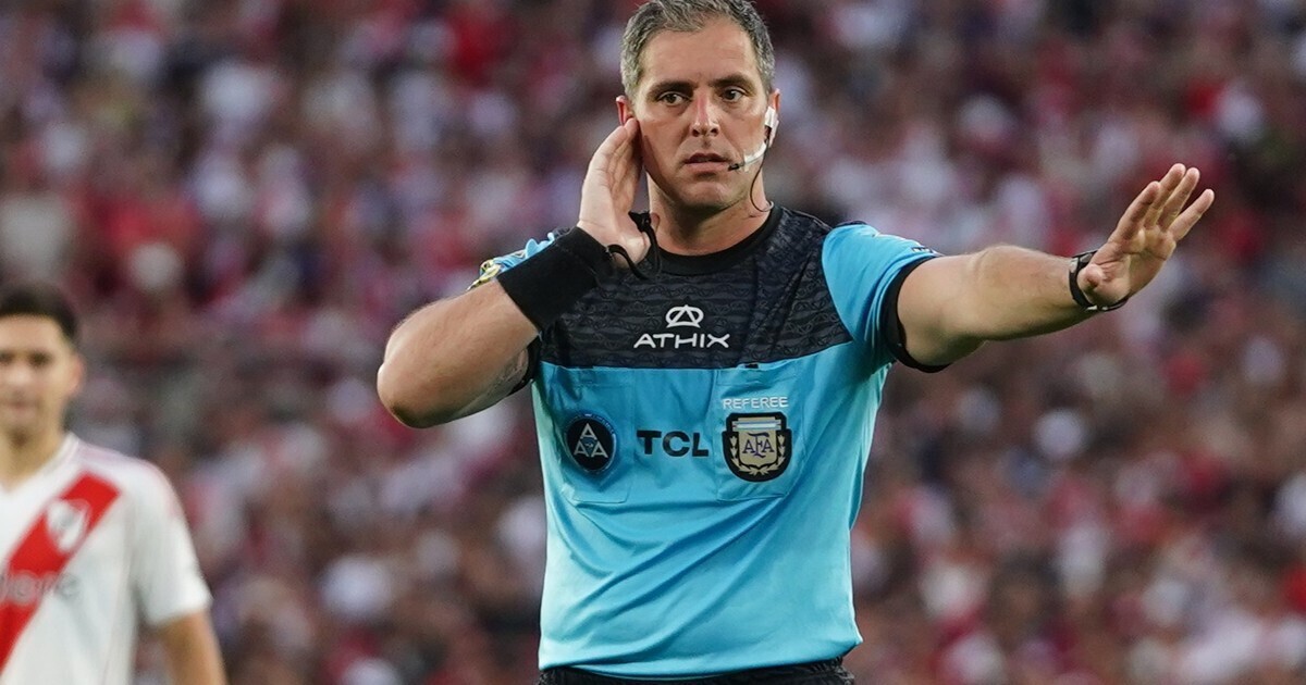 Назначены судьи на матчи турнира