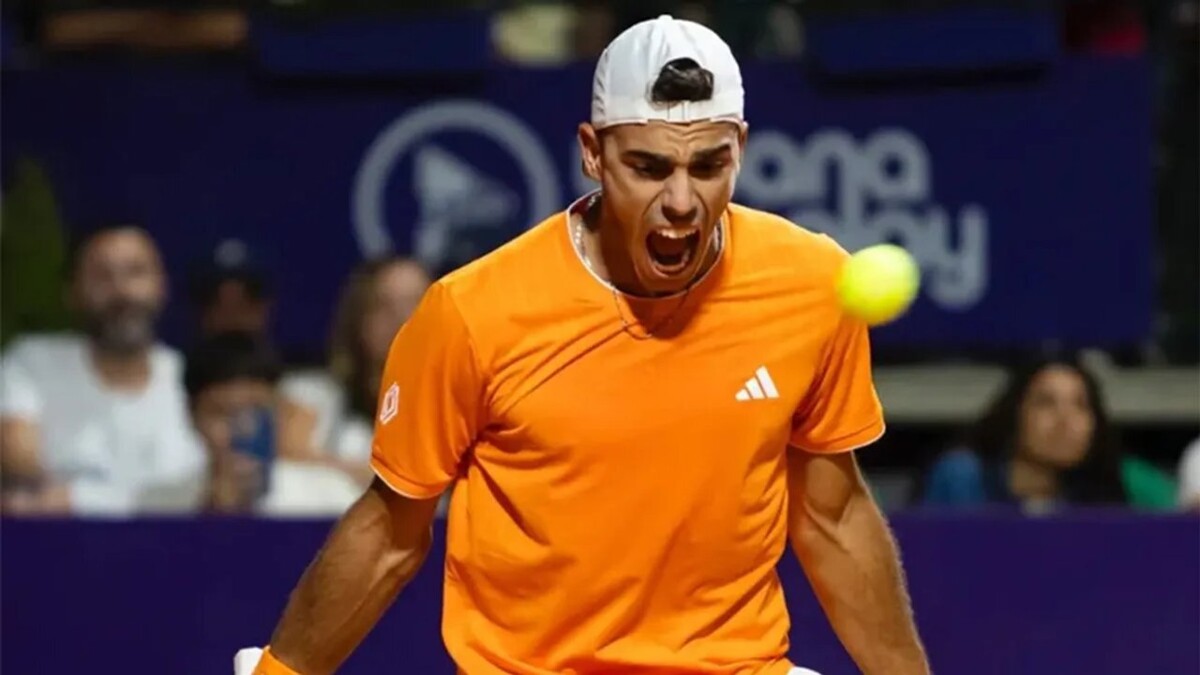 阿根廷选手塞伦多洛晋级阿根廷公开赛决赛