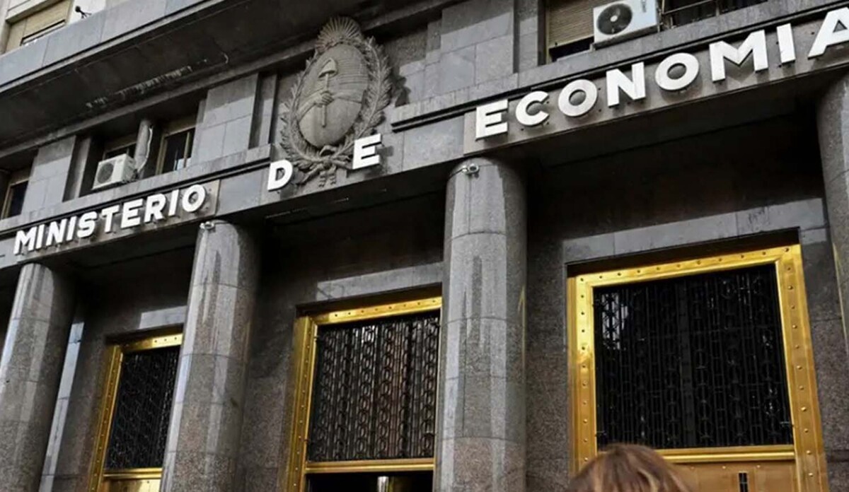 Argentina's Treasury Renews 75% Debt Obligations