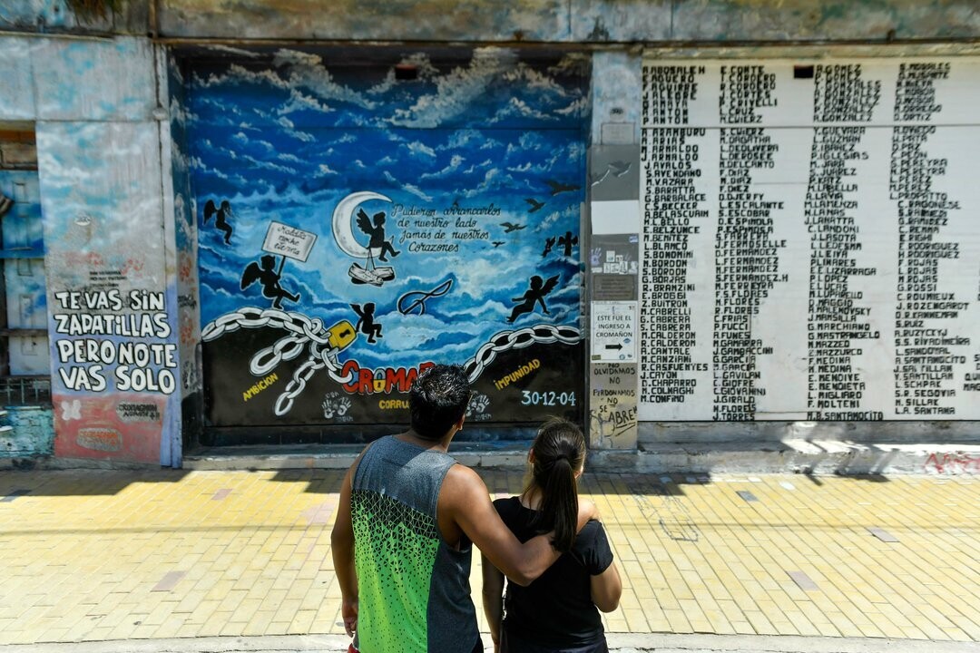 В Буэнос-Айресе вспоминают трагедию в ночном клубе República de Cromañón