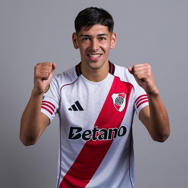 River Plate Renews Lautaro Rivero's Contract Until 2029