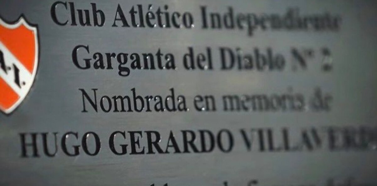 Independiente Scandal: Spelling Error on Legend's Plaque