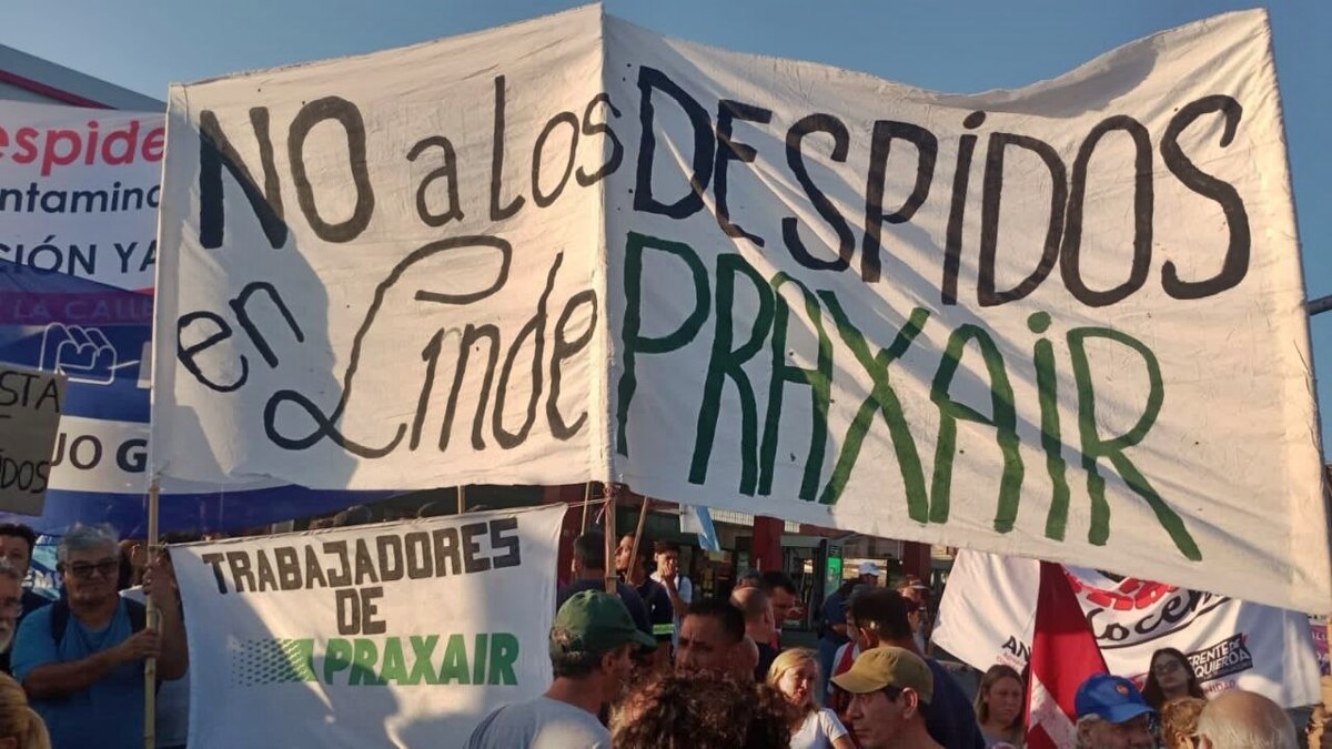 Linde Praxair Workers Demand Reinstatement