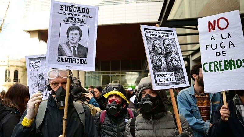 Argentina's Government Halts Funding for Science and Health