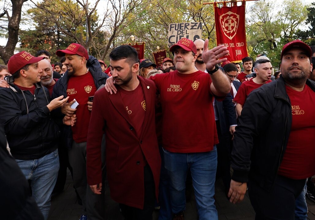 «Либертад Аванса» укрепляет свои позиции по всей Аргентине