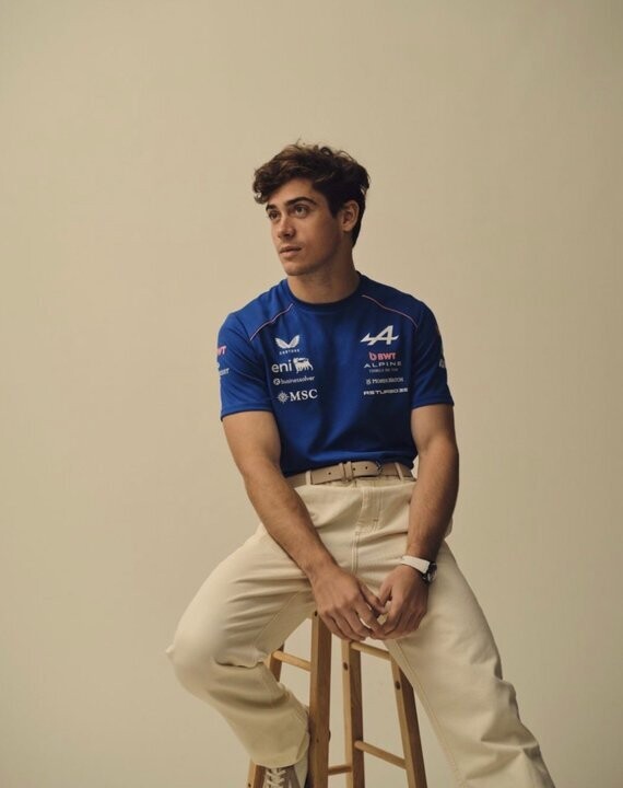 Франко Колапинто представил новую экипировку Alpine