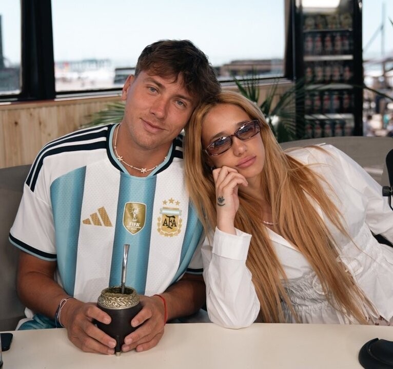 Ángela Torres and Marcos Giles: From a Joke to True Love