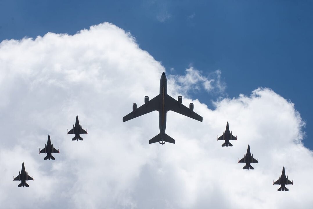 Аргентина получила первые истребители F-16