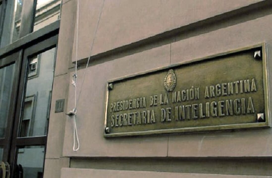 Organizaciones piden derogar el DNU sobre Inteligencia