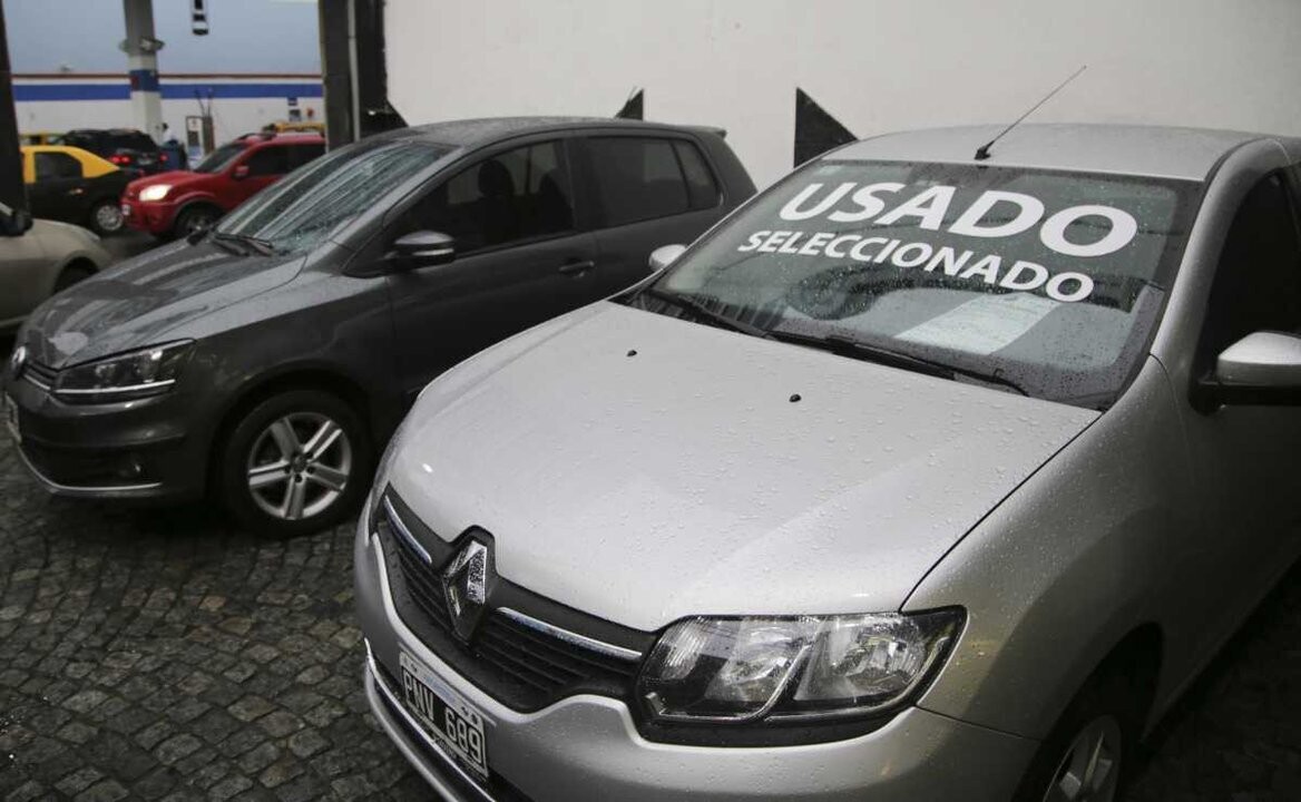 Хулио устанавливает рекорд по продажам подержанных автомобилей