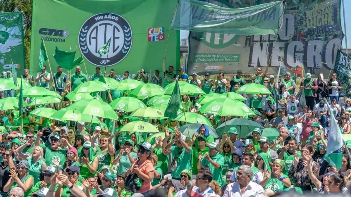 Союзный лидер назвал реформу трудового законодательства "реформой в интересах работодателей"