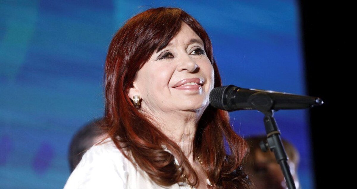 “贿赂笔记本案”的辩护律师在布宜诺斯艾利斯提出论点