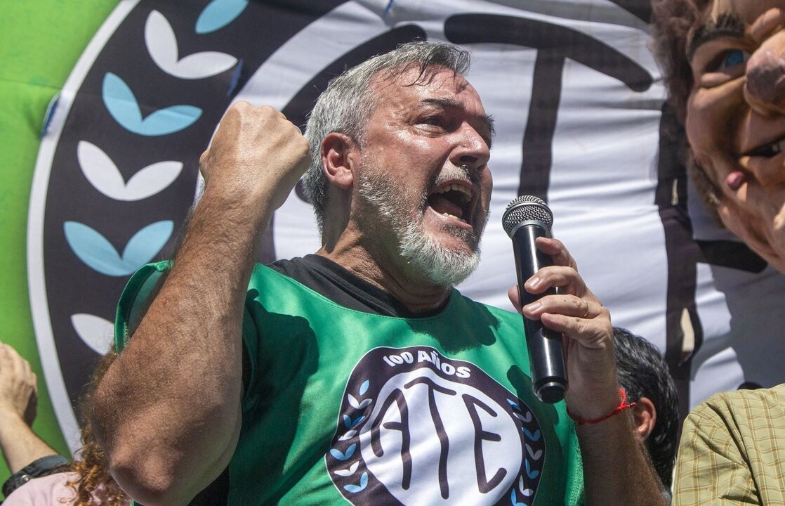 Профсоюзы Аргентины объявили забастовку против трудовой реформы