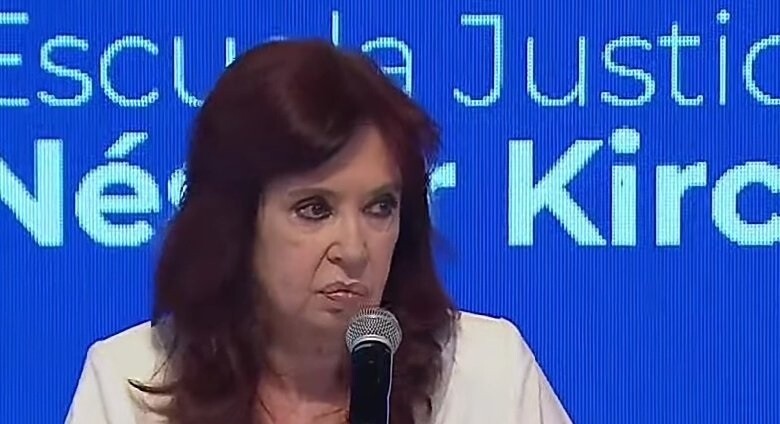 Политическая сатира: Привет, Кристина, как дела?