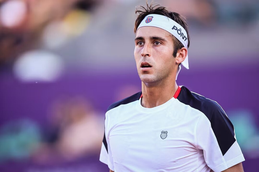 埃切维里在马拉松式比赛中晋级阿根廷公开赛八强