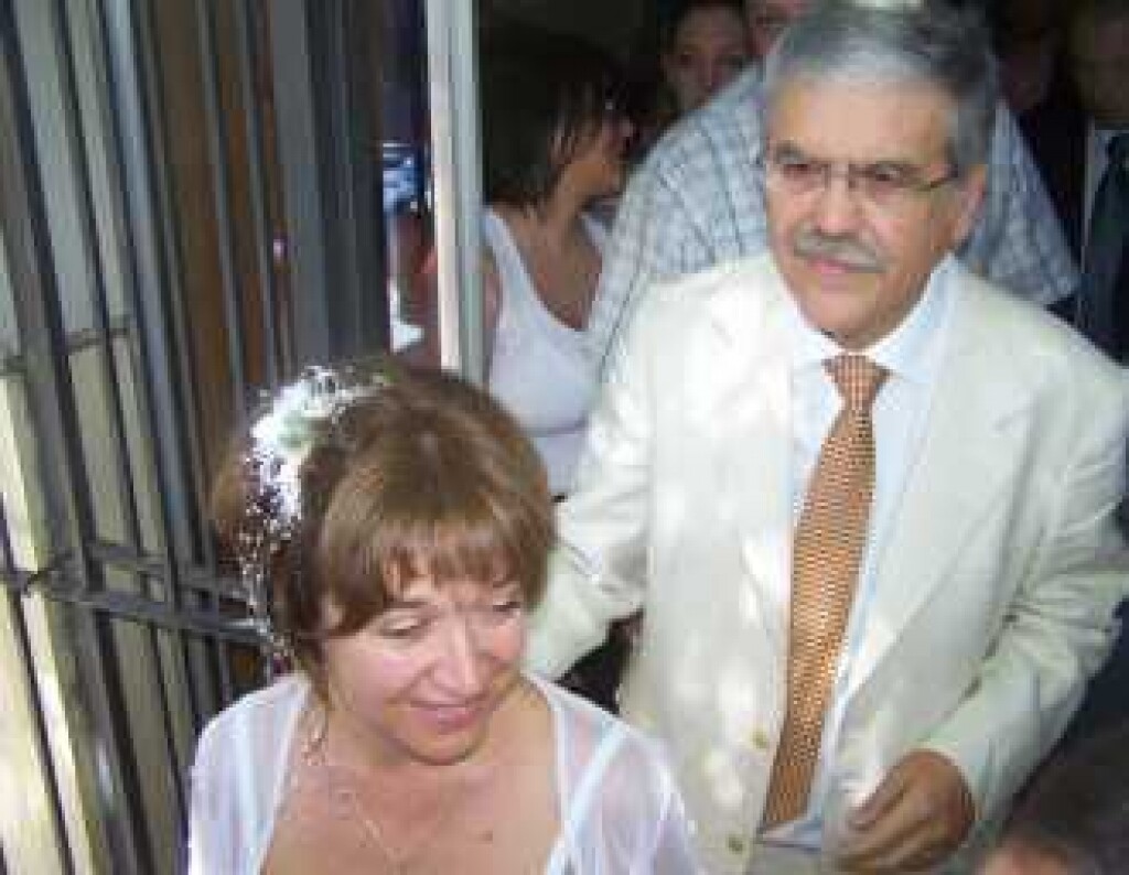 Жена бывшего министра заявила о плохом обращении с ним в тюремной больнице Аргентины