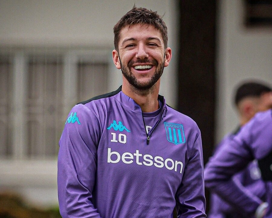 San Lorenzo Signs Luciano Vietto