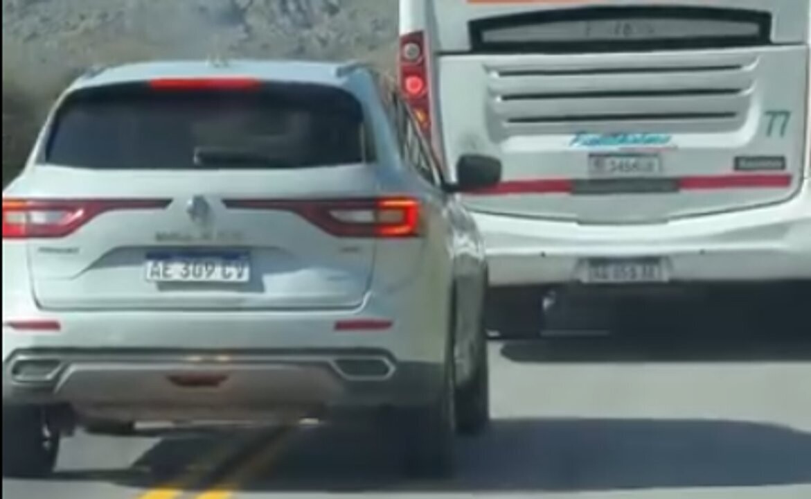 78-Year-Old Driver Disqualified in Argentina for Reckless Maneuvers