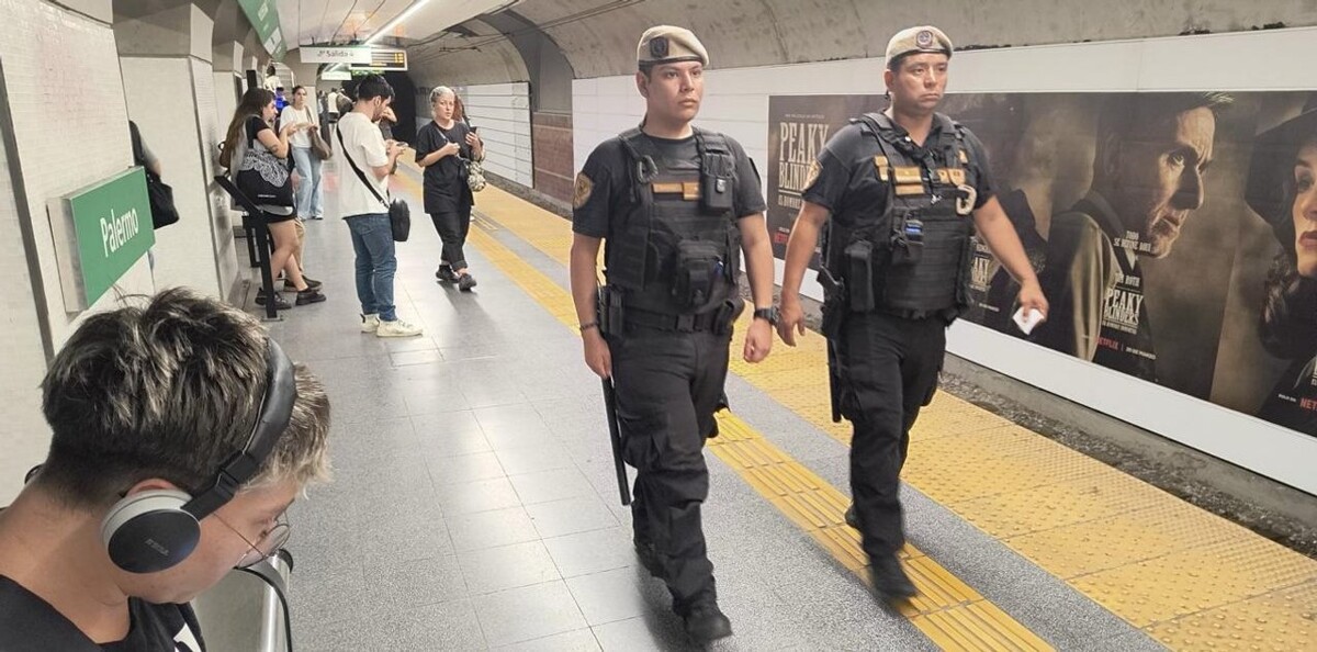Правительство Буэнос-Айреса усиливает безопасность в метро