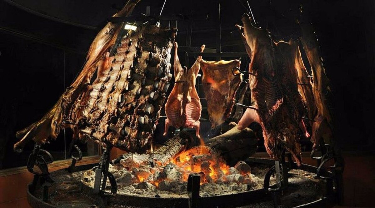 El Encuentro: The Sanctuary of Meat and Tradition in Villa Gesell