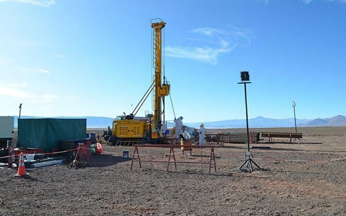 Chinese and Canadian Companies Sign Lithium Development Agreement in Argentina