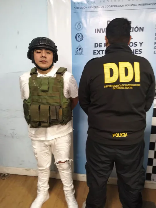 Обвиняемый в тройном убийстве отрицал свою вину в Буэнос-Айресе