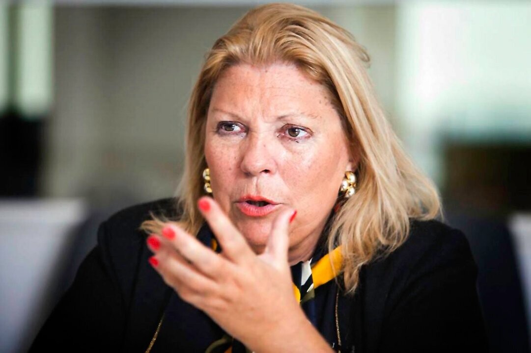 Carrió sobre el caso Adorni: "Lo más bizarro que he visto"