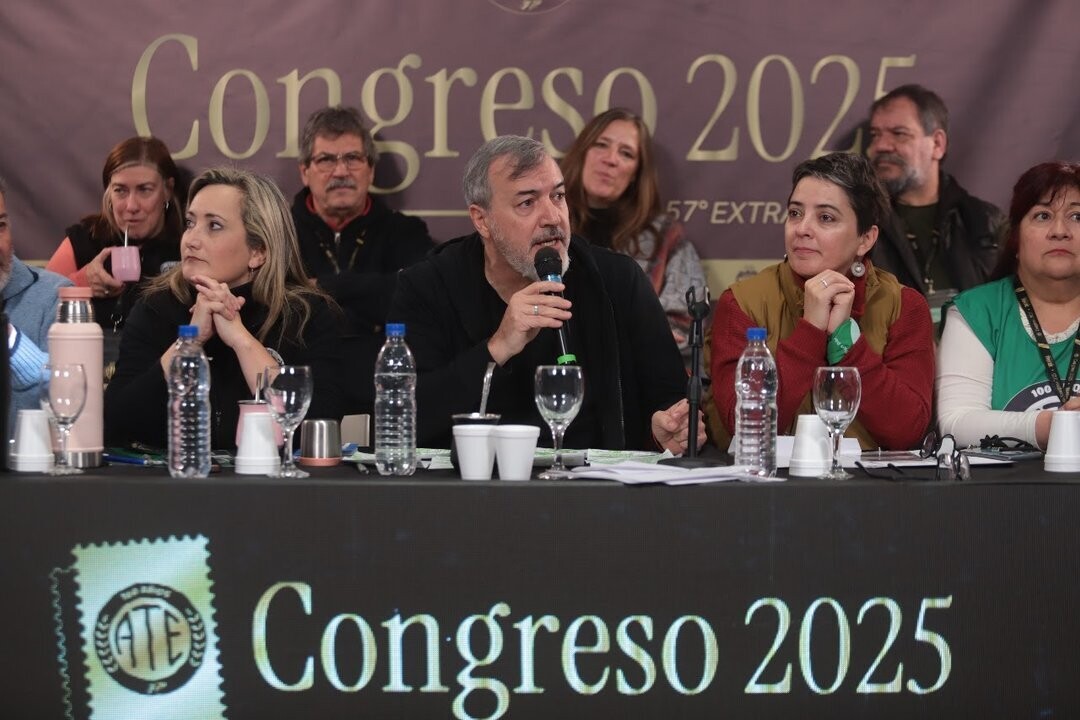 Профсосозы Аргентины готовятся к новой забастовке против трудовой реформы