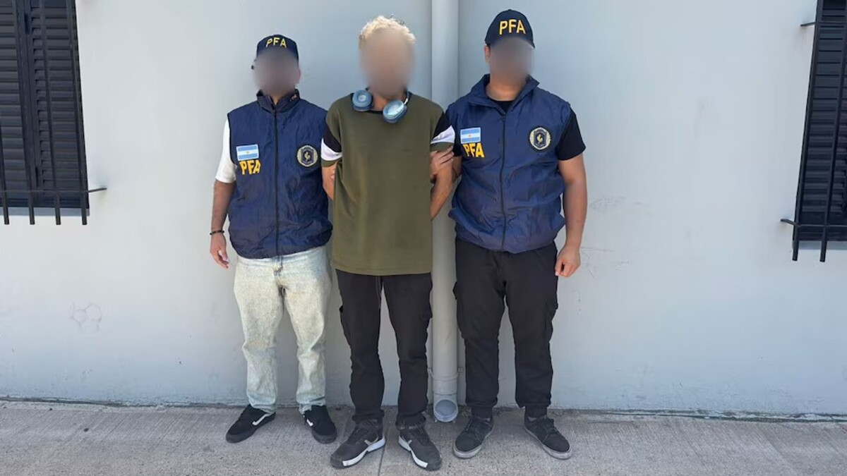 Federal Police Detains Fuguitive for Stepdaughter Rape