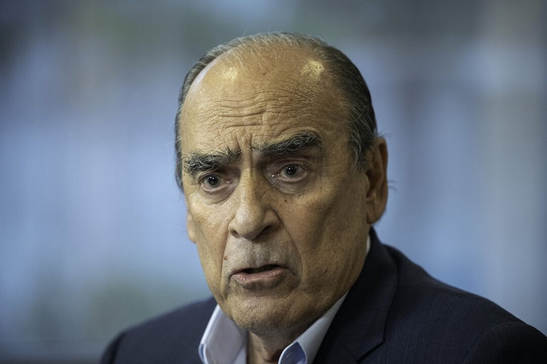 Милеи и Франкос обсуждают будущее кабинета министров