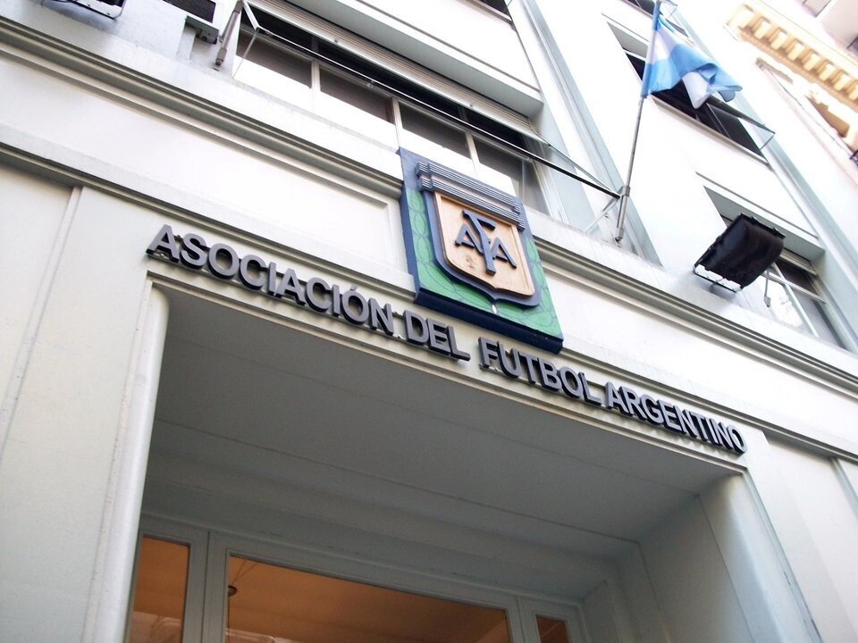 Дебаты о спортивных акционерных обществах в Аргентине