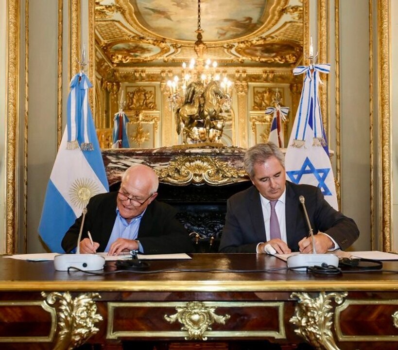 Аргентина объявила persona non grata иранского дипломата