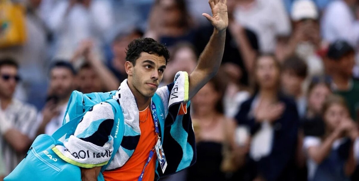 Cerúndolo Falls to Zverev at Australian Open