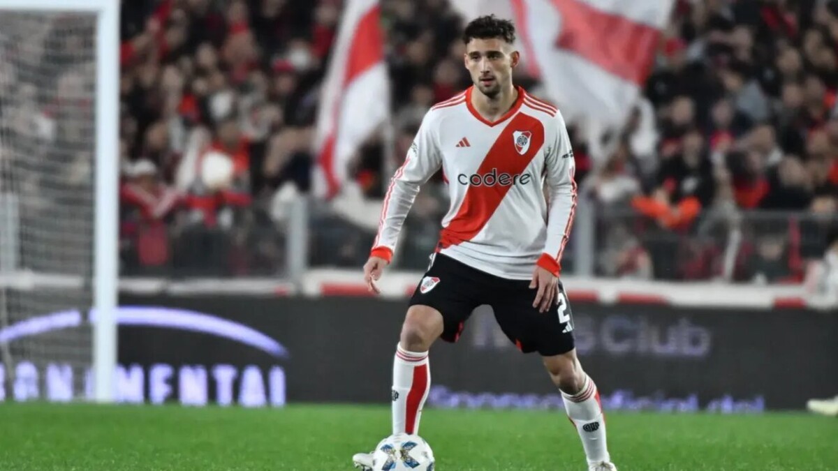 River Plate denuncia ante a FIFA al agente por la salida del juvenil