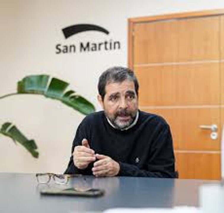 Интендант Сан-Мартина Задержан по Подозрению в Нарушениях в Назначении Сотрудников