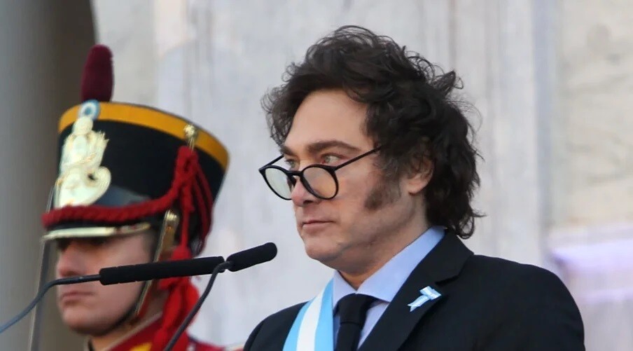 Президент Милей объявляет о создании Совета Мая и снижении налогов в Кордобе