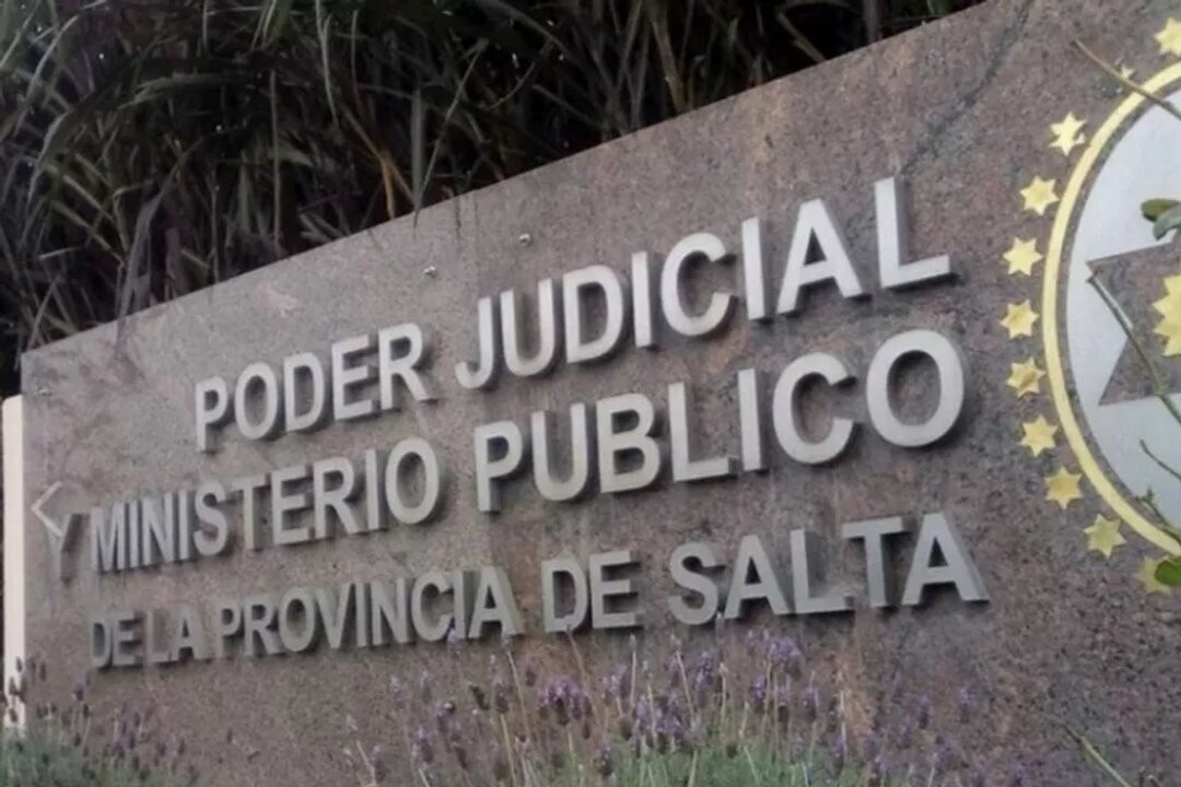 萨尔塔足球教练将因性虐待罪受审