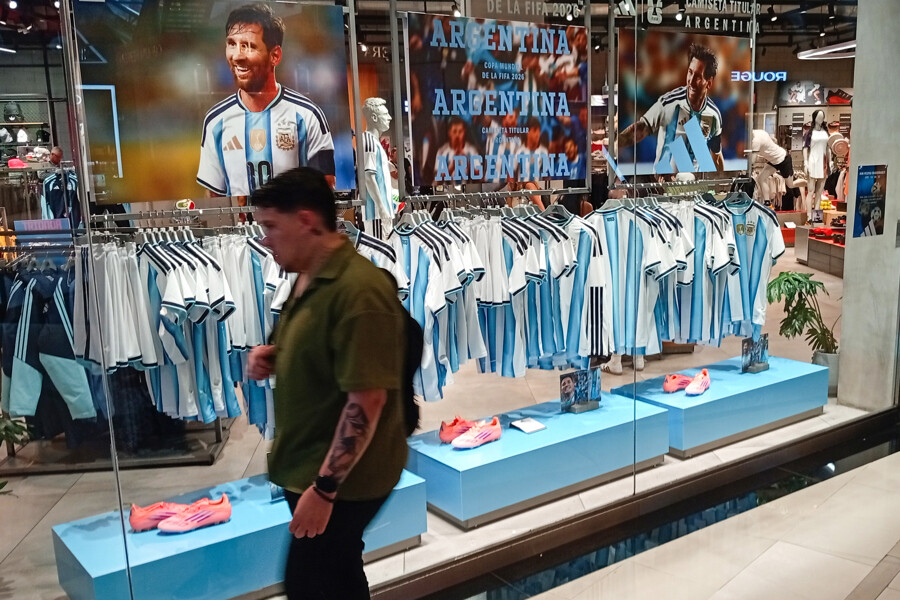 Argentinian Fans Face Economic Hurdles for 2026 World Cup in USA