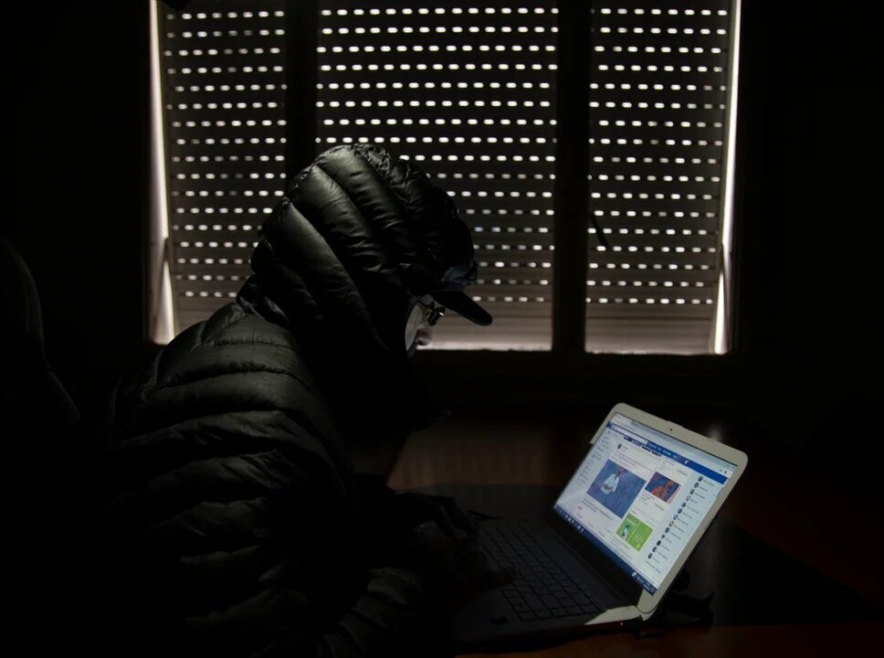 Двое мужчин приговорены к тюремному сроку за хранение материалов сексуального насилия над детьми