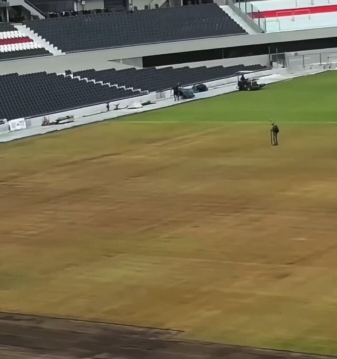 河床队对阵贝尔格拉诺比赛前的场地状况