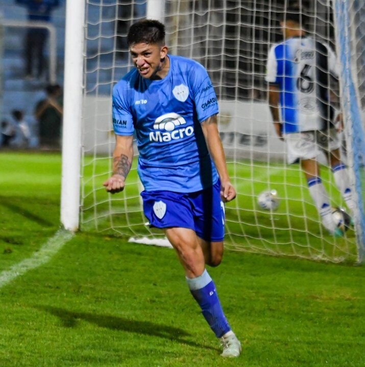 «Химнасия и Тиро» из Салты победил «Альмагро»