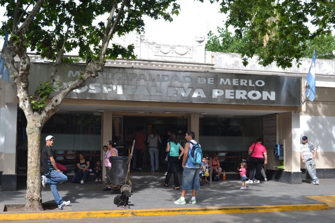 青年人在燃气瓶仓库爆炸中受重伤