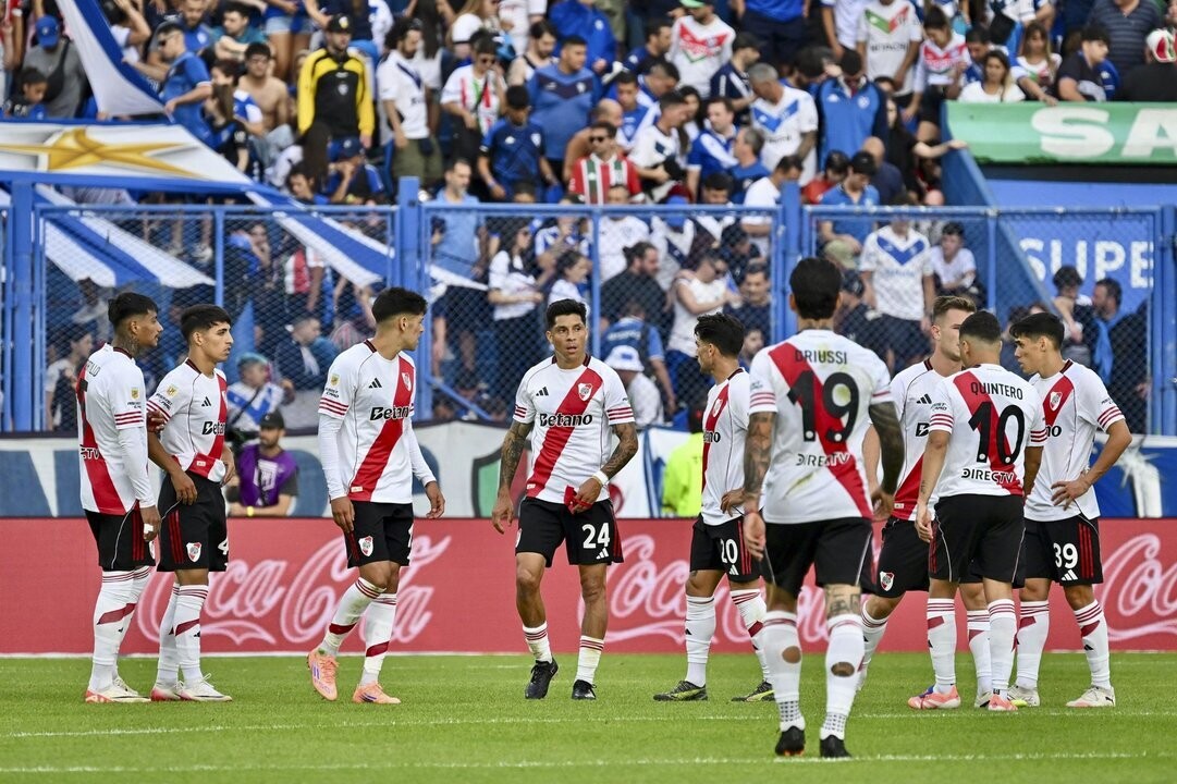 Ривер Плейт вылетел из Кубка и теперь зависит от других