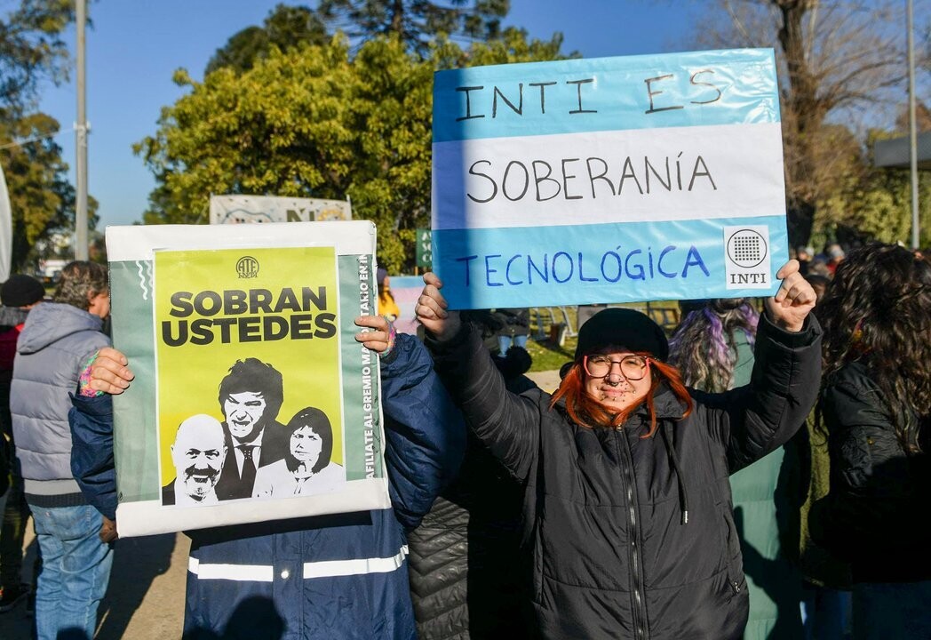 Argentina Government Faced Lawsuit Over Metrology Privatization